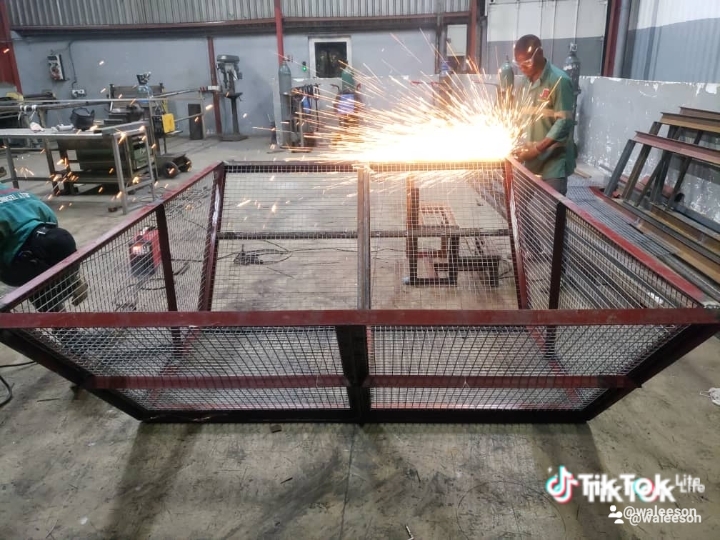 Industrial mechanical installation
